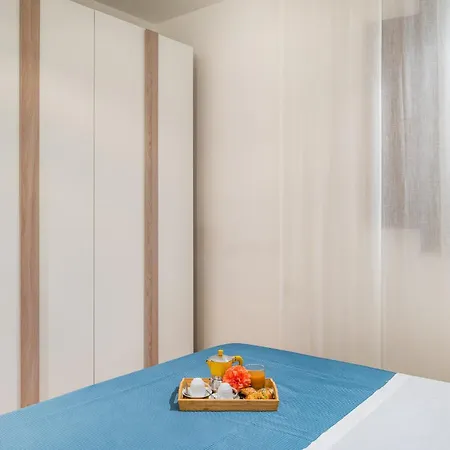 Villa Summer Spritz *